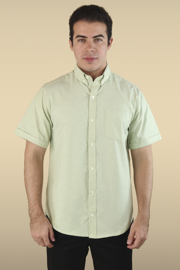 Camisa Hombre Manga Corta Cuello Americano Verde Manzana Corte Regular Con Bolsa